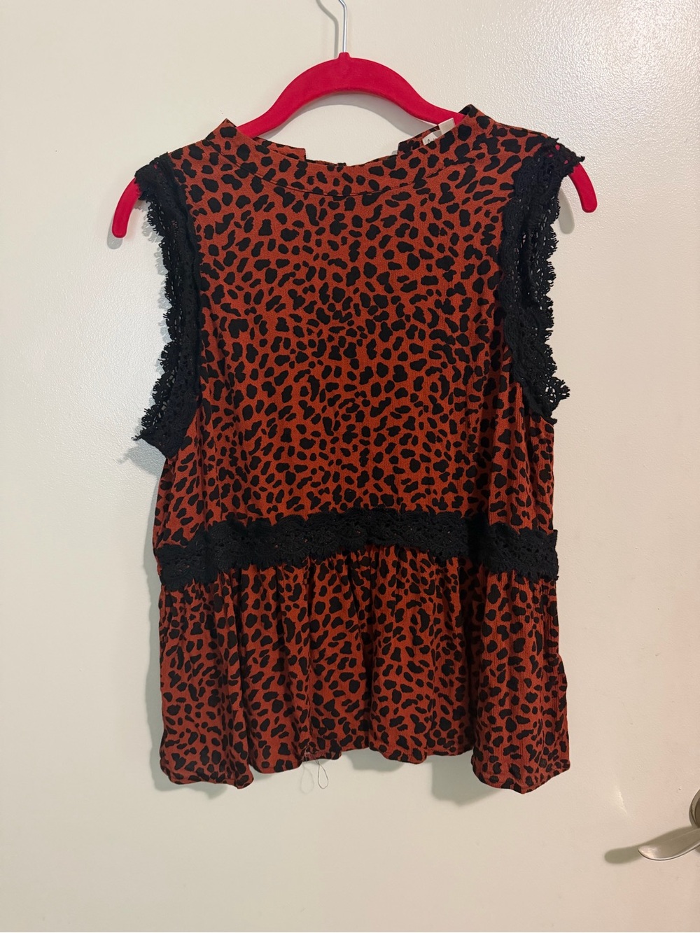 love on a hanger Rust Leopard Print Tank Top with Black Lace Trim